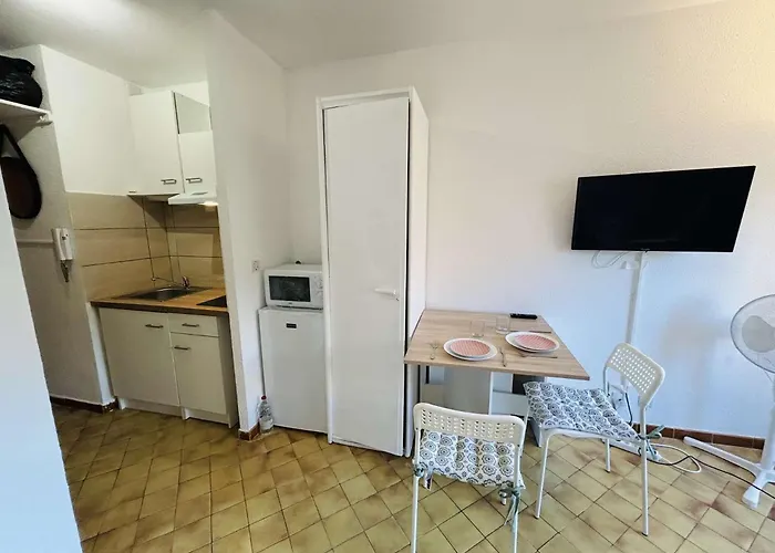 Appt 2 Couchages Cap D'agde Ct120-1037 * Agde